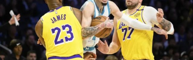 詹姆斯解释东契奇低迷表现：刚复出+对战术不熟悉