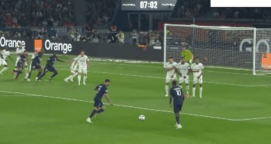 1695598370021008448.gif psg om 1.gif